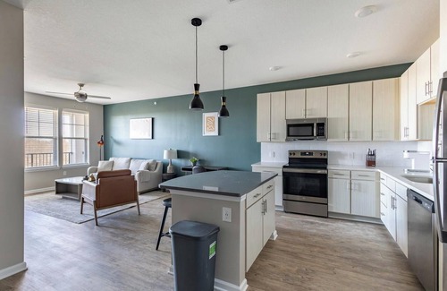Kenton Apartamento | Landing at Tapestry Turfway - 1 Bedroom in Flor...
