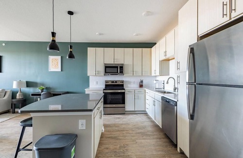 Kenton Apartamento | Landing at Tapestry Turfway - 1 Bedroom in Flor...