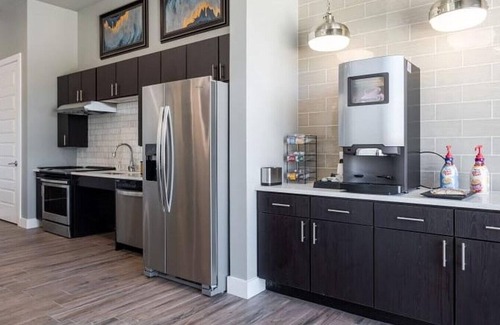 Stone Oak Apartamento | Landing at The Abbey at Sonterra - 2 Bedrooms in Stone Oak
