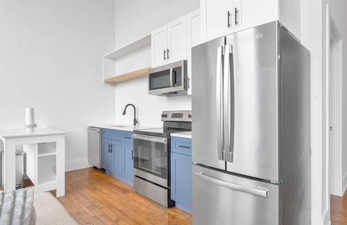 Greenville Apartamento | Landing at The American Spinning Mill - 2 Bedro...