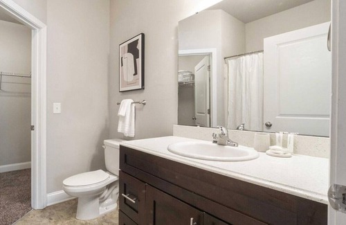 Johns Island Apartamento | Landing at The Apartments at Shade Tree - 2 Bedrooms in Downtown Charleston