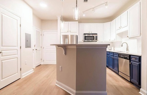 Cary Apartamento | Landing at The Arboretum - 1 Bedroom in The Arboretum