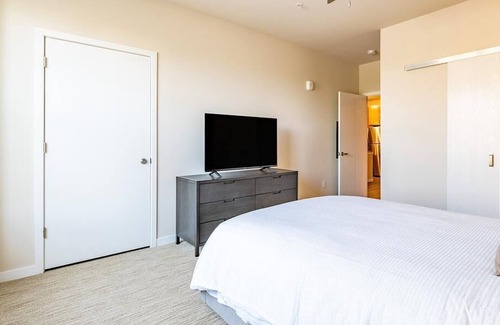Brown Deer Apartamento | Landing at The Bevy - 1 Bedroom in Downtown Brown Deer