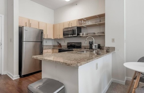 New Pathways Apartamento | Landing at The Bristol on Union - 1 Bedroom in ...