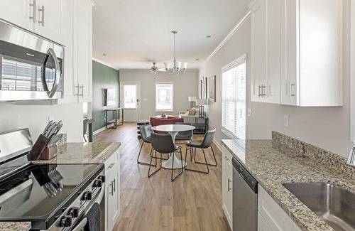 Huntsville Apartamento | Landing at The Cottages at Oak Grove Dairy - 2 ...