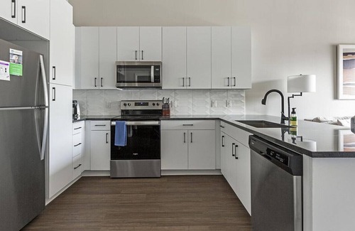 Riverside Apartamento | Landing at The Darby at Briarcliff - 1 Bedroom in Downtown North Kansas City