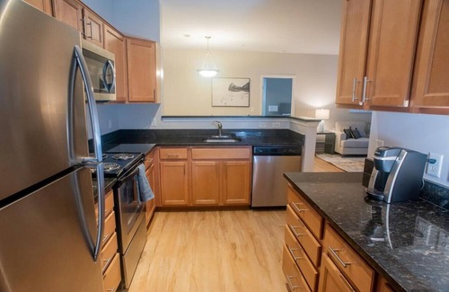 Ellicott City Apartamento | Landing at The Elms at Montjoy - 2 Bedrooms in Downtown Ellicott City