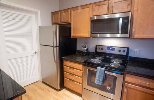 Ellicott City Apartamento | Landing at The Elms at Montjoy - 2 Bedrooms in Downtown Ellicott City