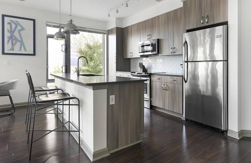 Potomac West Apartamento | Landing at The Frasier - 2 Bedrooms in Potomac Yard