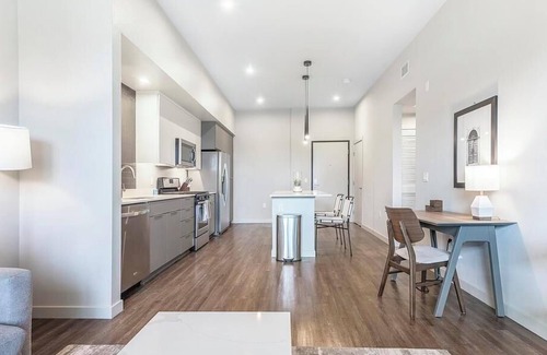 Platinum Triangle Apartamento | Landing at The George - 1 Bedroom in Anaheim Resort