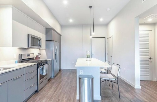 Platinum Triangle Apartamento | Landing at The George - 1 Bedroom in Anaheim Resort