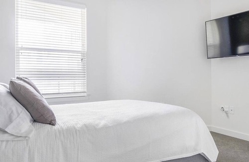 Covington Apartamento | Landing at The Green at Northpark - 1 Bedroom in Downtown Covington