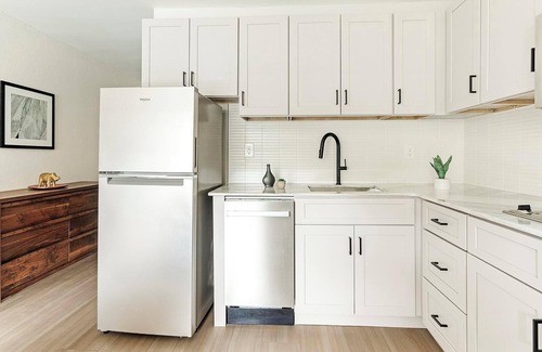 Northeast Raleigh Apartamento | Landing at The Harrison - Studio in Northeast R.