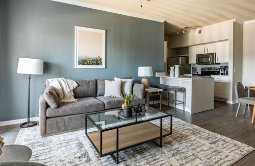 Fort Worth Apartamento | Landing at The Heights of Cityview - 1 Bedroom in Downtown Fort Worth