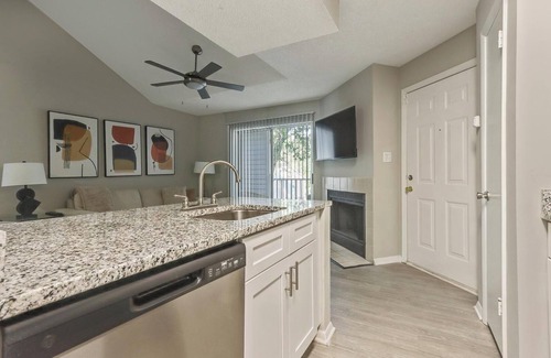Church Street Apartamento | Landing at The Hub at 934 - 1 Bedroom in Riverdale