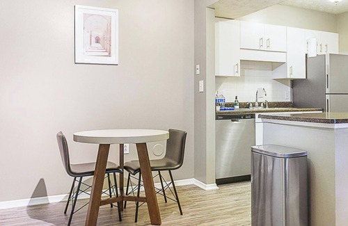 Downtown Dayton Apartamento | Landing at The Landing - 1 Bedroom in East Dayton