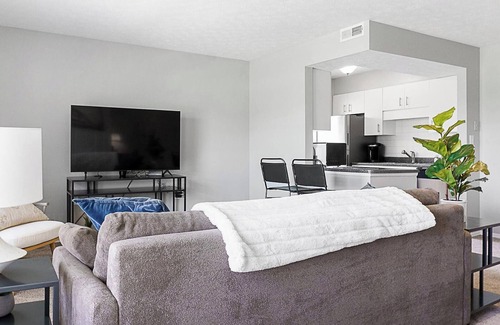Downtown Dayton Apartamento | Landing at The Landing - 1 Bedroom in East Dayton