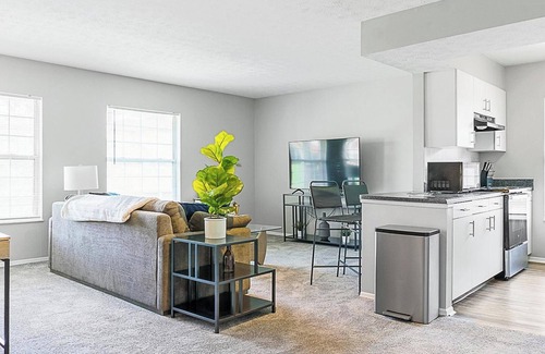 Downtown Dayton Apartamento | Landing at The Landing - 1 Bedroom in East Dayton
