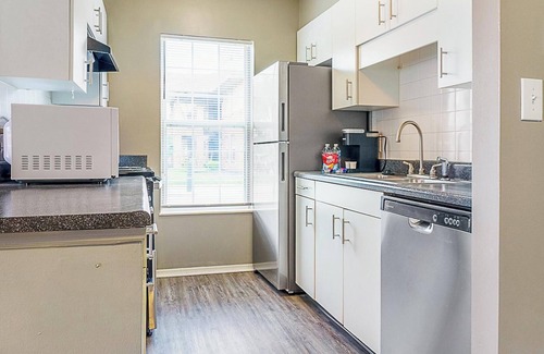 Downtown Dayton Apartamento | Landing at The Landing - 1 Bedroom in East Dayton