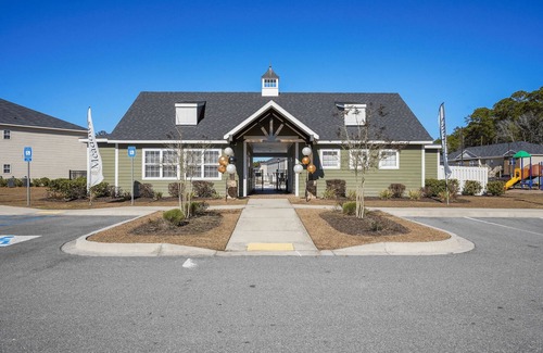 Bloomingdale Apartamento | Landing at The Meadows - 2 Bedrooms in Blooming...