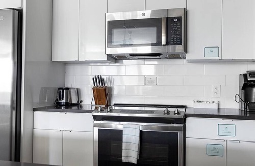 Port Tampa City Apartamento | Landing at The Pointe on Westshore - 2 Bedrooms in Port Tampa City