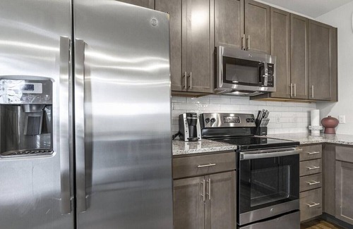 Stone Oak Apartamento | Landing at The Vecina - 1 Bedroom in Stone Oak