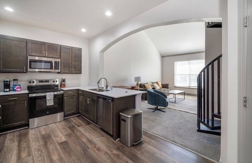 Corryville Apartamento | Landing at The Village at Stetson Square - 1 Bedroom in Corryville