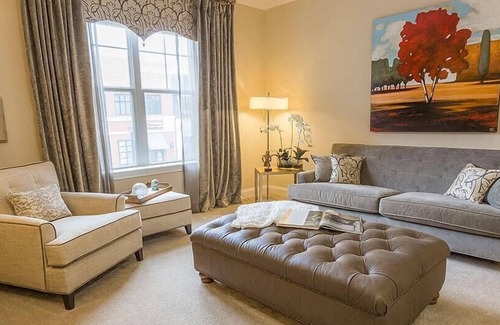 Greensboro Apartamento | Landing at The Village Lofts - 1 Bedroom in Downtown Greensboro