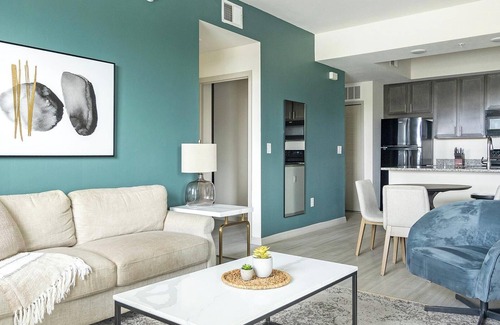 Eastwood Village Apartamento | Landing at The Vistas at Eastwood - 2 Bedrooms ...
