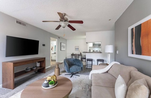 Sunbeam Apartamento | Landing at Timberwalk at Mandarin - 1 Bedroom i...