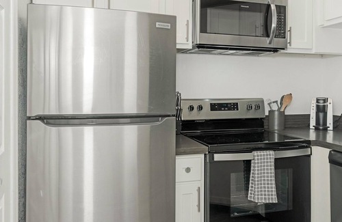 Southside Apartamento | Landing at Timberwalk at Mandarin - 2 Bedrooms ...