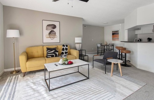 Sunbeam Apartamento | Landing at Timberwalk at Mandarin - 2 Bedrooms ...