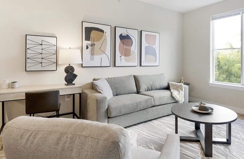 Urbana Apartamento | Landing at Urban Green Apartments - 1 Bedroom in Ijamsville