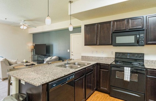 Pleasant Grove Apartamento | Landing at Viewpointe - 2 Bedrooms in Downtown Pleasant Grove