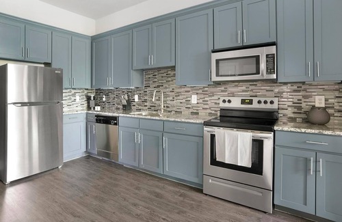 Nassau Bay Apartamento | Landing at Voyager at Space Center - 1 Bedroom ...