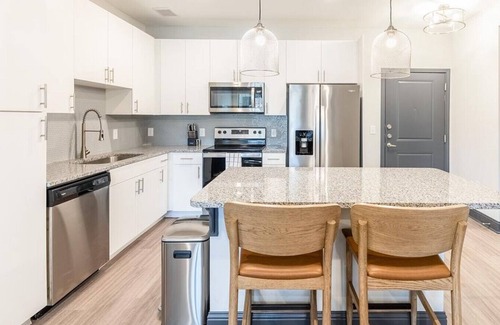 Keller Apartamento | Landing at Westhouse - 1 Bedroom in Downtown Fort Worth