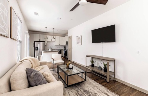 Fort Worth Apartamento | Landing | Amazing 1BD, Yoga Studio, Gym