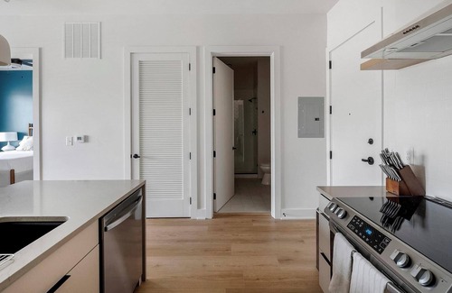 Inglewood Apartamento | Landing at The Haysboro - 1 Bedroom in East Nas...