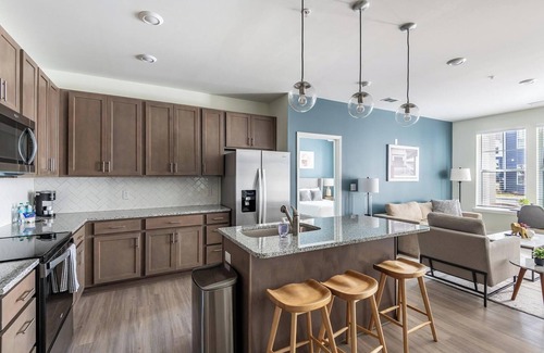 Wilmington Apartamento | Landing | Beautiful 2BD, Clubhouse, Pool