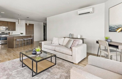 Hayden Island Apartamento | Landing | Beautiful 2BD, Courtyard, Gym