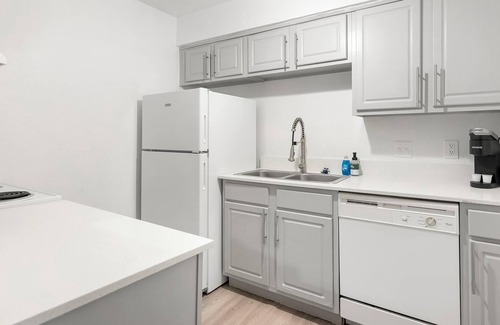 Windsor Park Apartamento | Landing | Chic 1BD, Gym
