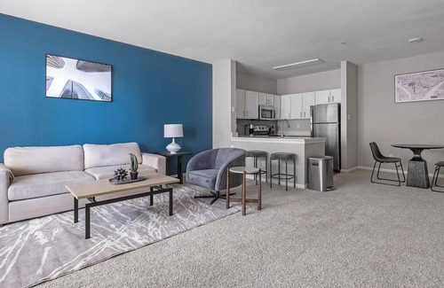 George Bush Park/Eldridge Apartamento | Landing | Modern 1BD, Gym