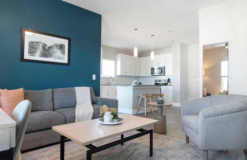 Southeast Orlando Apartamento | Landing | Modern 1BD, Clubhouse, Gym