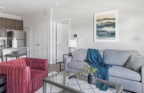 Dallas Apartamento | Landing | Chic 1BD, Pool, Gym