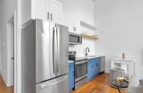 Greenville Apartamento | Landing | Chic 2BD, Gym, Yoga Studio