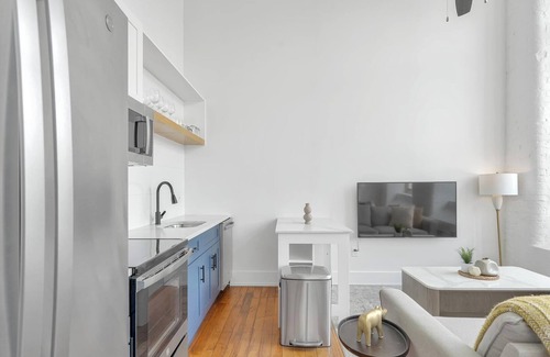 Greenville Apartamento | Landing | Chic 2BD, Gym, Yoga Studio