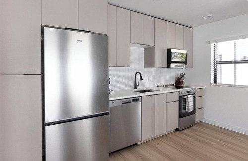 North Mountain Apartamento | Landing | Incredible 1BD, Clubhouse, Pool