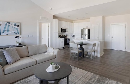 Belle Mina Apartamento | Landing at Attain at Bradford Creek - 2 Bedroom...
