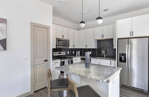 Fort Worth Apartamento | Landing at Skyline Prairie - 1 Bedroom in Fort ...