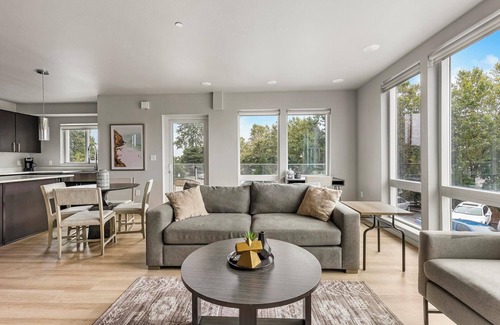 Hayden Island Apartamento | Landing at Yacht Harbor Club - 2 Bedrooms in Ha...